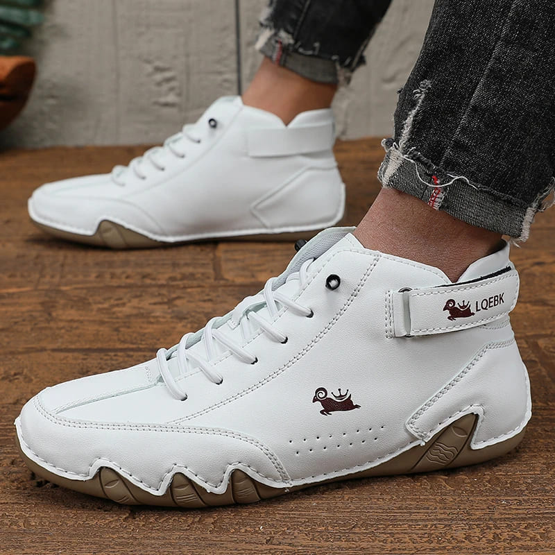 SoolivBoot™ Waterproof Warmth with Breathable Support